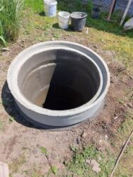 oprava korunky studny, výměna skruže, oprava studny, oprava studně - Studnařství Vetešník, studny Vetešník